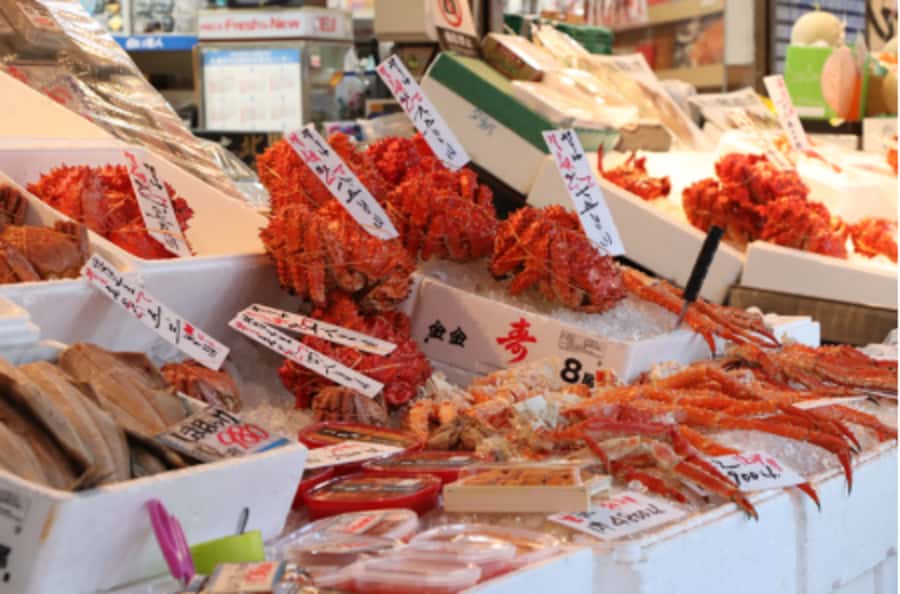 Hokkaido Sapporo :Hill of Buddha, Beer Museum & Fish Market - Shiroi Koibito Park, cookies, and a family-friendly pause