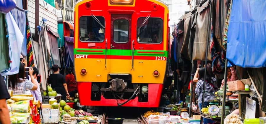 Hua Hin: Maeklong Railway & Amphawa Floating Markets Tour - Why the Maeklong train market is worth the long ride