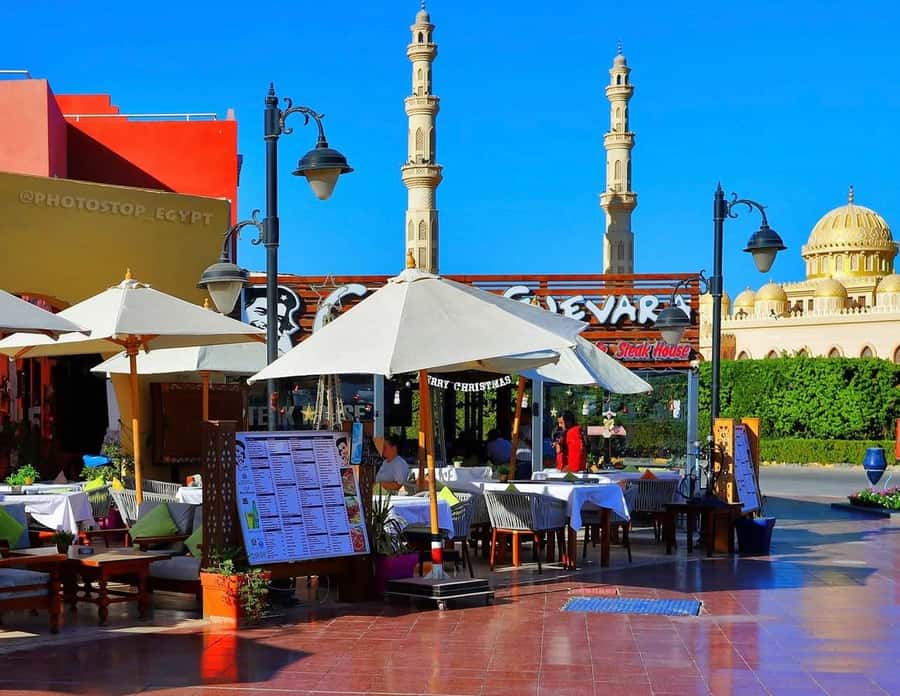 Hurghada: City Guided Tour with Local Market Stop - Why this short tour adds something to a beach holiday