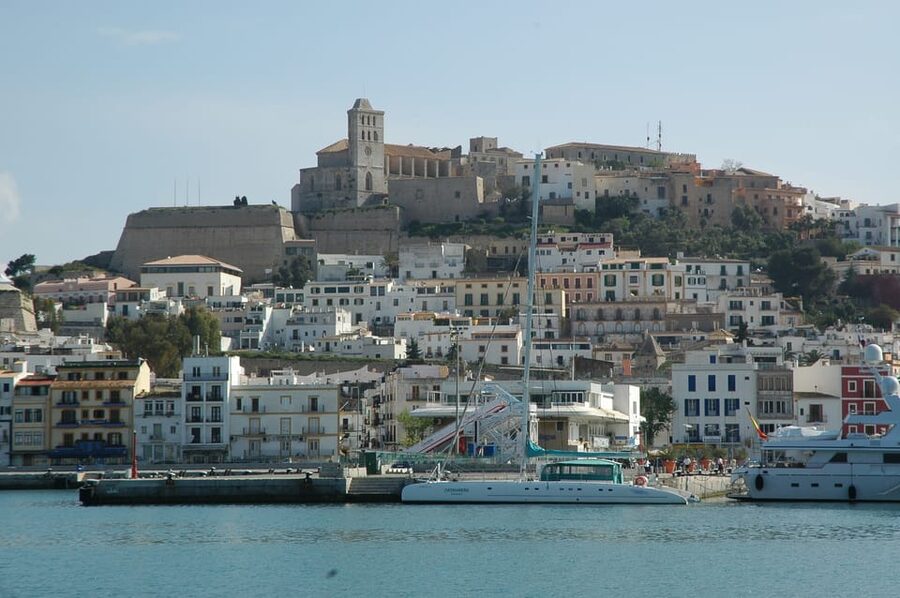 Ibiza: Full-Day Excursion and Visit to a Hippy Market - Sant Francesc de s’Estany and the southern salt flats
