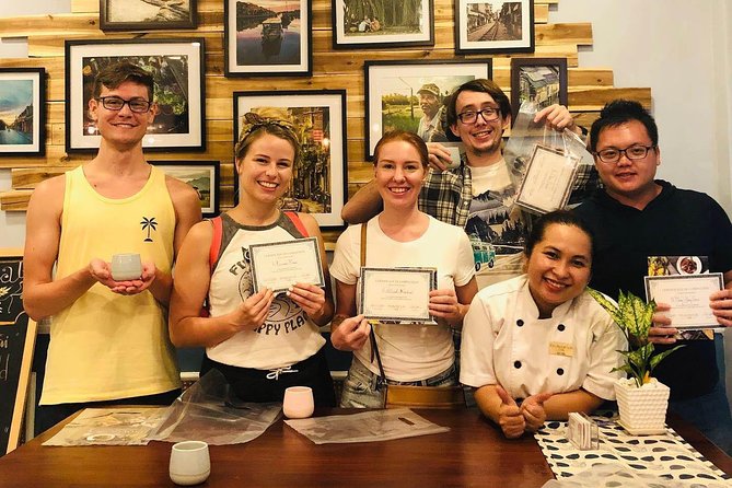 Immersive Cooking Class & Wet Market Tour by Local Chef +Cookbook - The kitchen atmosphere and comfort level