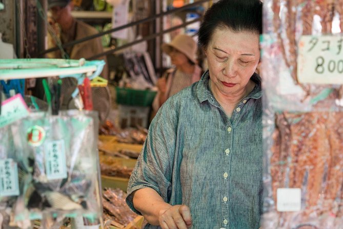 Inside Tokyo’s Kitchen: Tsukiji Market, Food & Culture Tour - Who will enjoy this Tsukiji tour most?