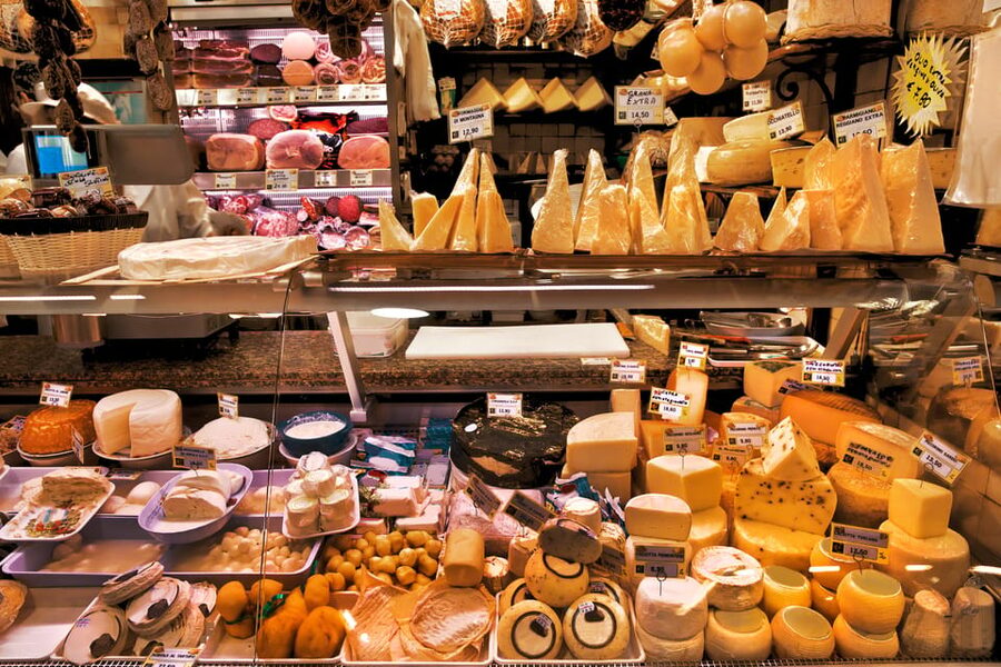 Ischia: Market Tour & Cooking Class at a Local's Home - Who should book this Ischia food experience?