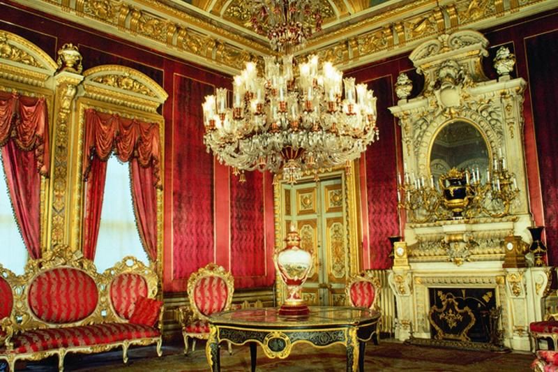 Istanbul: Dolmabahce Palace and Grand Bazaar Tour - Should you book it?