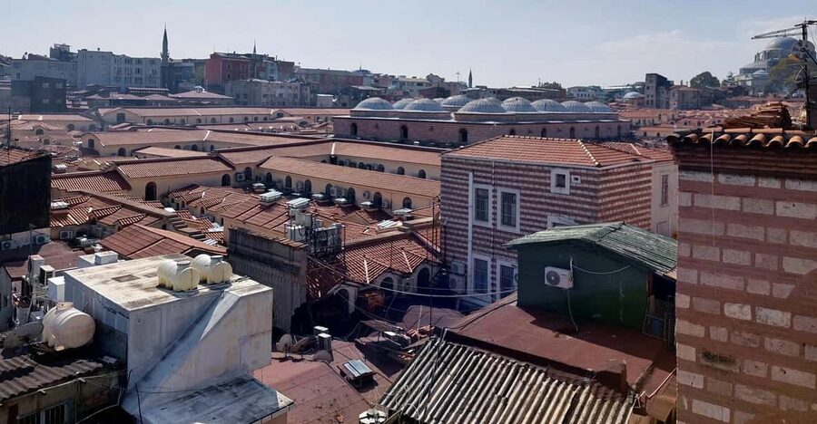 Istanbul Grand Bazaar: From Rooftops to the Secret Passages - Entering Zincirli Han and the upper floors