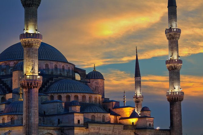 Istanbul: Hagia Sophia, Blue Mosque, and Grand Bazaar Tour - The Guides Are the Main Strength