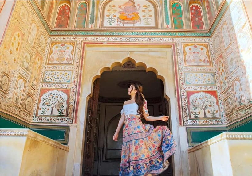 Jaipur: Half-Day Guided Sightseeing Tour with Flower Market - Why the flower market earns the early start