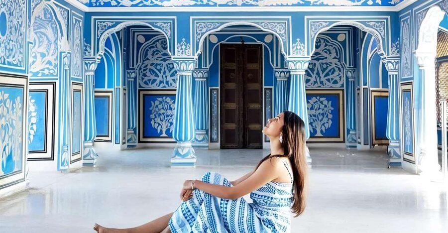 Jaipur: Half-Day Guided Sightseeing Tour with Flower Market - Jantar Mantar rewards a guide’s explanation