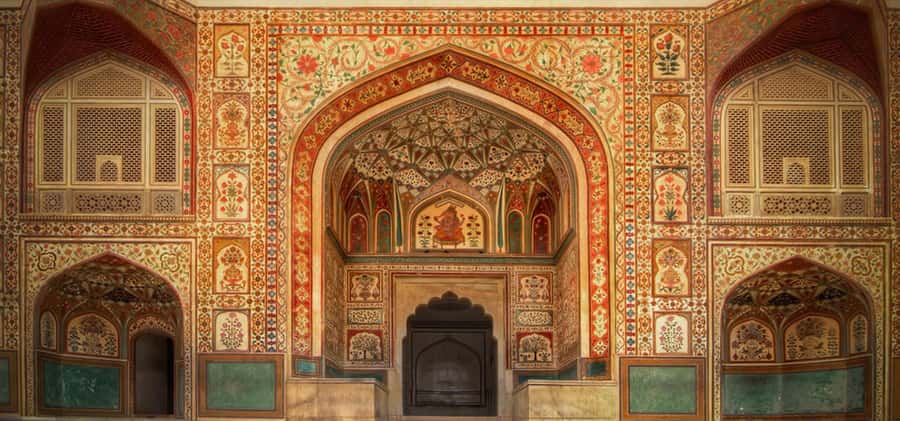 Jaipur: Half-Day or Full-Day Tour with Flower Market - Amber Fort and Panna Meena Stepwell