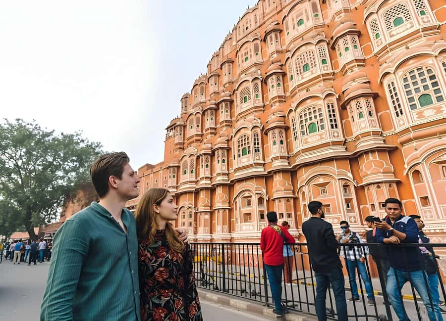 Jaipur: Half or Full Day Sightseeing Tour with Flower Market - Jal Mahal, a palace surrounded by water