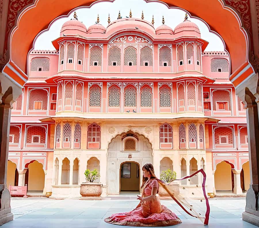 Jaipur: Half or Full Day Sightseeing Tour with Flower Market - Panna Meena Stepwell rewards a short detour