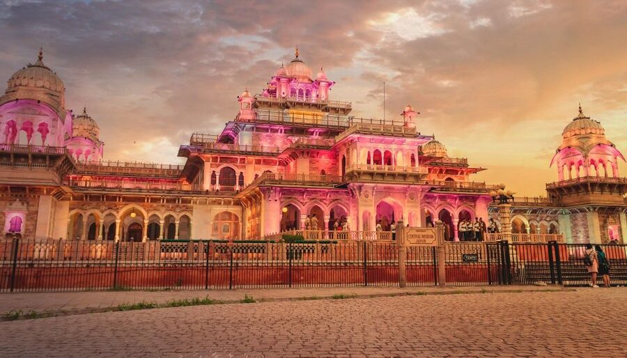 Jaipur Sightseeing by Tuk-Tuk: Temples, Palaces & Markets - Key points to know before booking