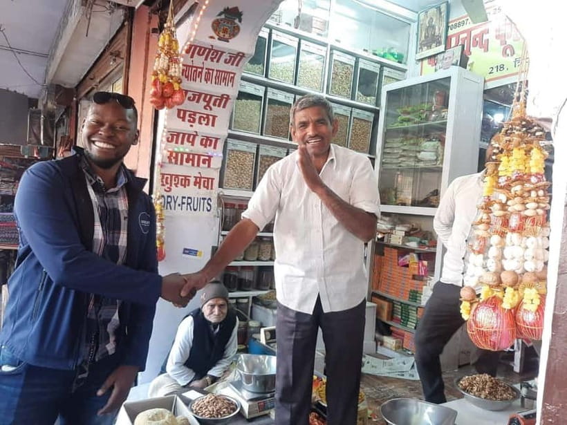 Jaipur: Spice Market and Street Food Walking Tour - Two Short Tuk-Tuk Rides Through the Pink City