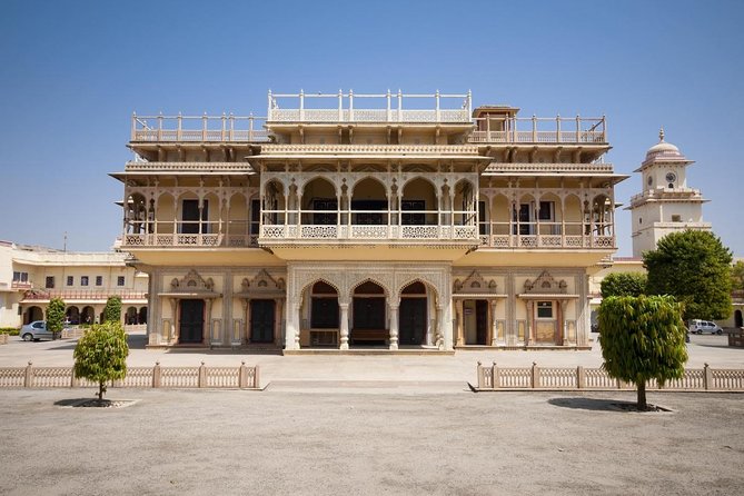 Jaipur Tour by Tuk-Tuk or Car with Flower Market - Key points before you book
