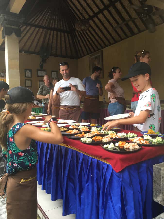 Jambangan bali cooking class with morning market tour - Rice Fields and the Working Village