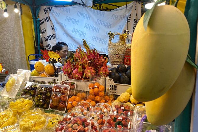 Jodd Fair Night Market Experience - Meeting near Phra Ram 9 at 7:00 pm