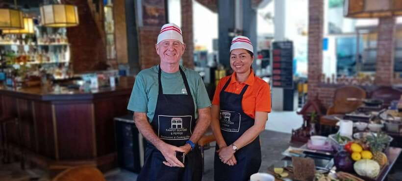 Kampot : Cooking Class in a Local Chef with Market Tour - Choosing three Khmer dishes for your meal