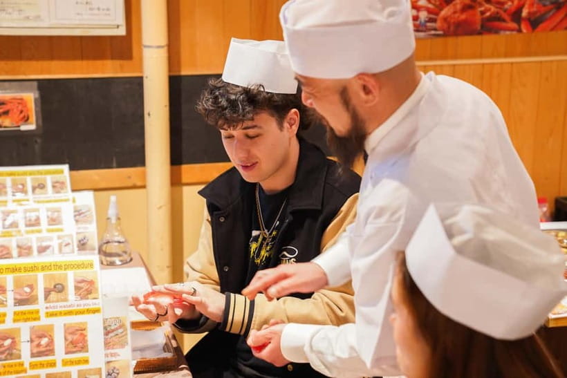 Kanazawa: Sushi Making Experience at Oumicho Market - What happens during the two-hour lesson