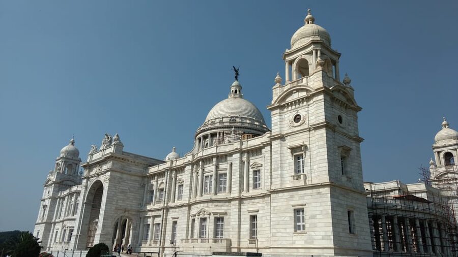 Kolkata: Half-Day Morning Tour w/ Flower Market - Victoria Memorial and Kolkata’s grand marble centerpiece