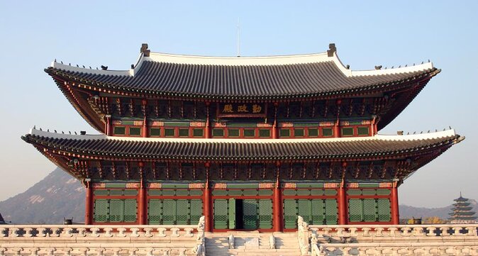 Korean Palace and Market Tour in Seoul Including Insadong and Gyeongbokgung Palace - Five useful things to know before booking