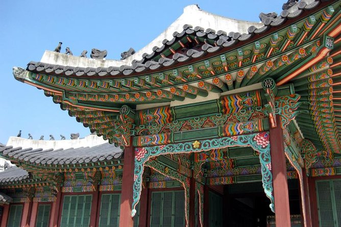 Korean Palace and Market Tour in Seoul Including Insadong and Gyeongbokgung Palace - The National Folk Museum in 15 focused minutes