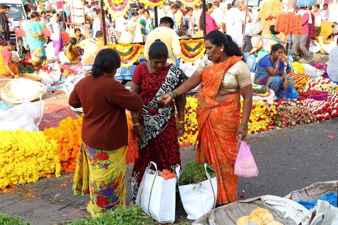 KR Market Photo Walk - Practical Booking Details to Know