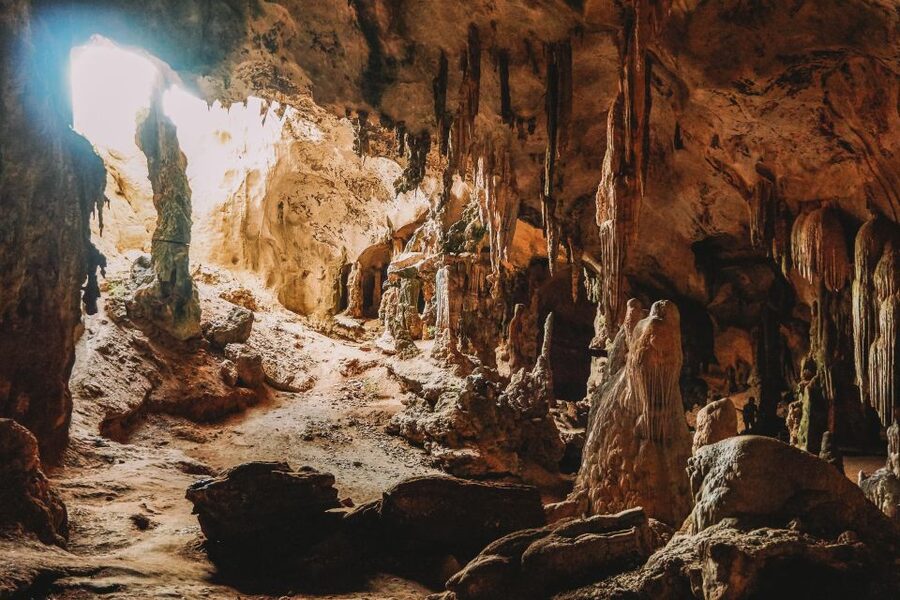 Krabi: Private Sunset Boat Trip and Night Market Tour - The pace, comfort, and guide factor
