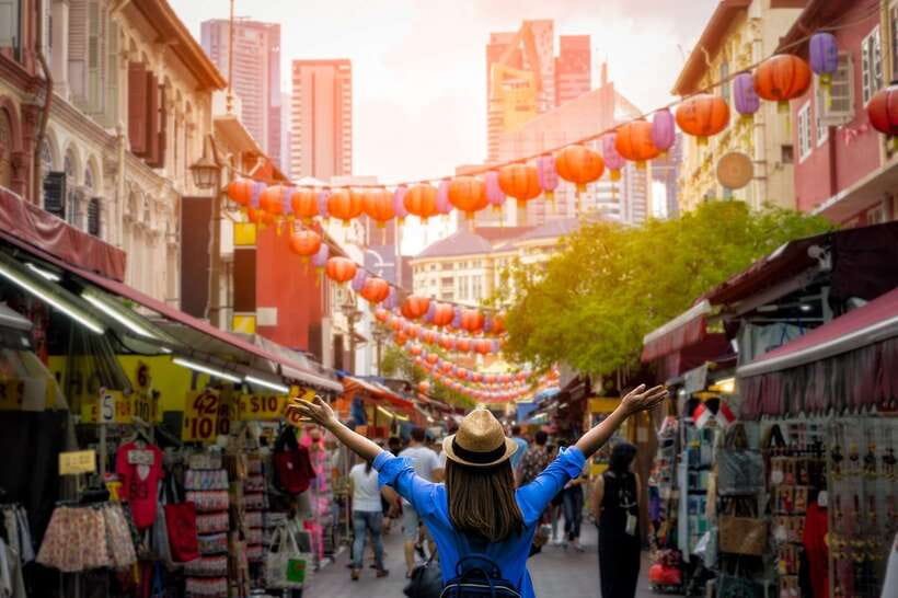 Kuala Lumpur: 4-Hour Authentic Local Markets & Event Tour - The Guides Make or Break the Evening