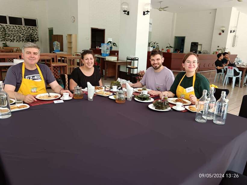 Kuala Lumpur: Malaysian Cooking Class with Market Tour - Starting at TTDI Wet Market at 8:30 AM