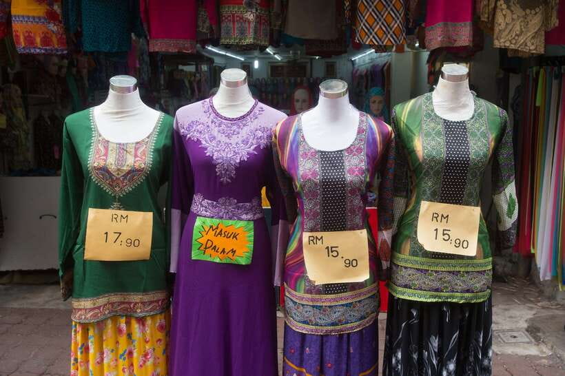 Kuala Lumpur: Street Market Exploration & Shopping Tour - Brickfields and the colors of Little India