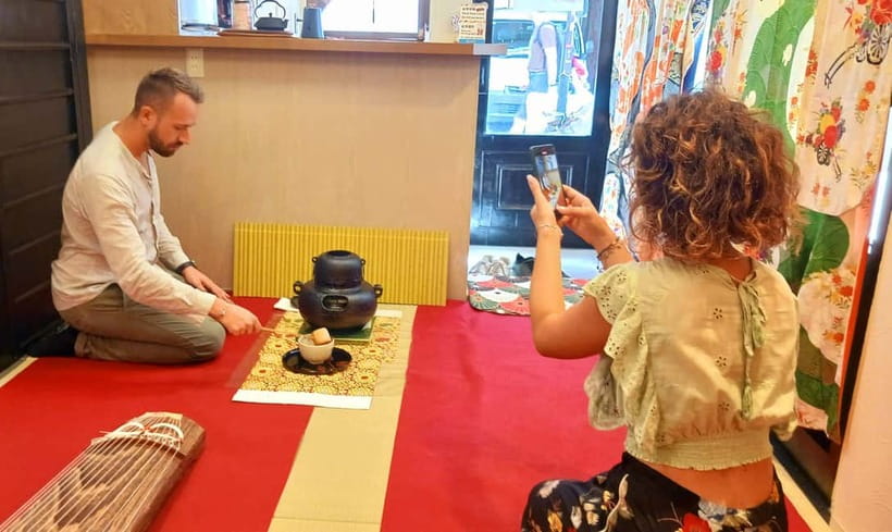 Kyoto: Nishiki Market Tea Ceremony with Koto Performance - Making two kinds of matcha