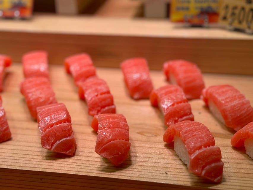 Kyoto: Nishiki Market Tour with a Local Foodie & Tastings - What the guides add to the experience