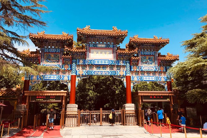 Lama Temple, Hutong and Silk & Pearl Market Private Day Tour - How the flexible route changes the day