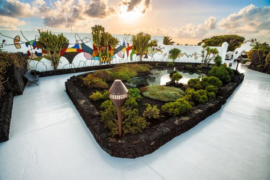 Lanzarote: César Manrique & Teguise Market from Cruise Port - Key points to know before you book