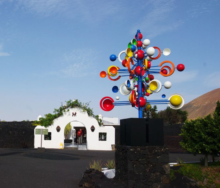 Lanzarote: César Manrique & Teguise Market from Cruise Port - Teguise offers a short taste of the old capital