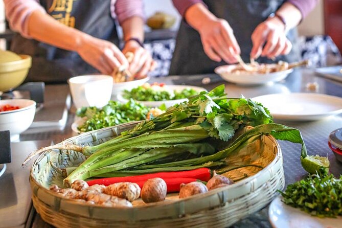 Lijiang Naxi Cuisine Cooking Class & Market Visit - Lunch, snacks, tea, and time in the courtyard