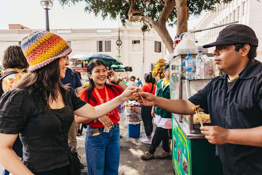 Lima: Historic Center Street Food, Market, and Eateries Tour - Plaza Mayor, the Cathedral, and San Francisco