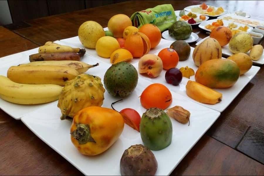 Lima: Market Tour, 35 Fruits Tasting & Cooking Class - Small-group attention and language options
