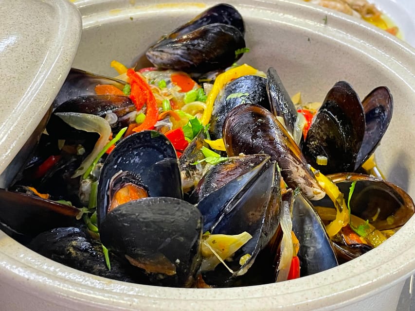 Lisbon: Market Experience & Cooking Class - Three courses, not just a tasting