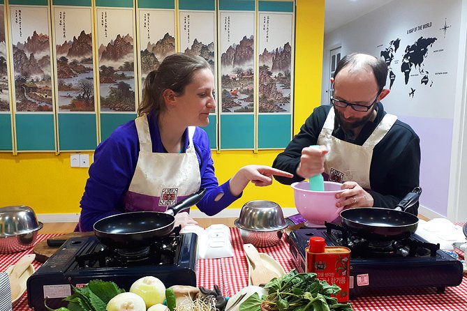 Local Home Korean Cooking Class & Market Adventure in Seoul - Who should book this class?