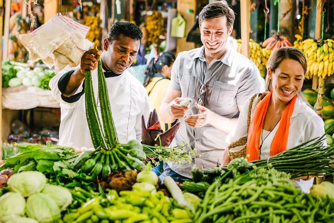 Local Market Tour & Cooking Demo with Lunch from Colombo Harbor - Learning to cook a Sri Lankan meal