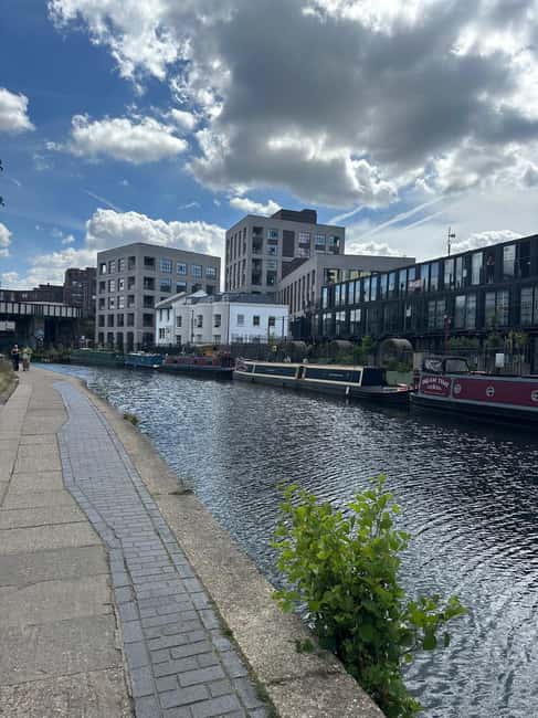 London: Authentic London Sunday Markets Walking Tour - Regent’s Canal and the spaces between markets