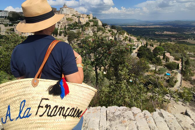 Luberon Market & Villages from Avignon - L’Isle-sur-la-Sorgue on Sunday