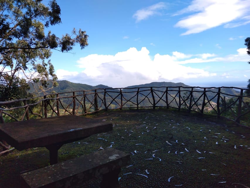 Madeira: Sunday Market in Santo da Serra - Weather, clothing, and walking comfort