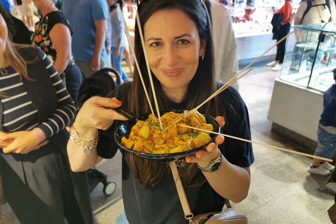 Madrid Street Food Walking Tour in the Plaza Mayor Area - Why this two-hour food walk works well in Madrid