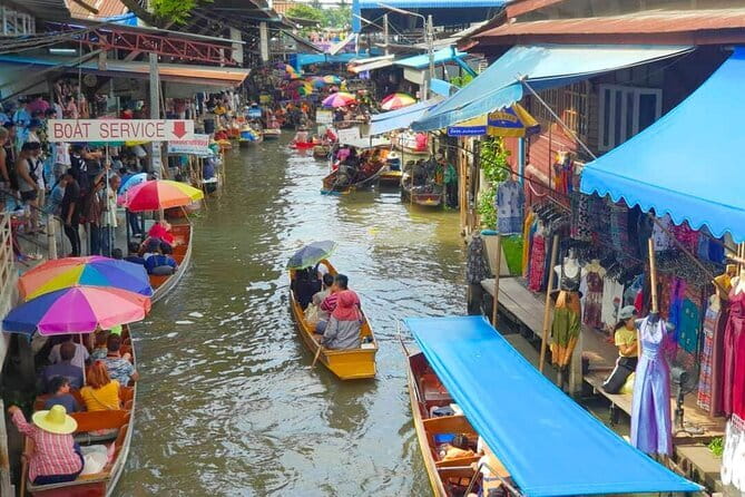 Maeklong Railway and Damnoen Saduak Floating Market Tour - Meeting the group at 7:30 am