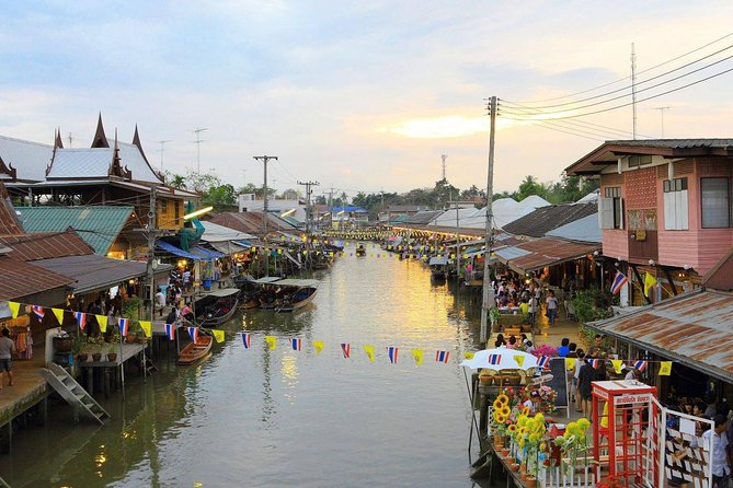 Maeklong Railway Market and Floating Market Tour from Bangkok - Why these two markets make a useful Bangkok day trip