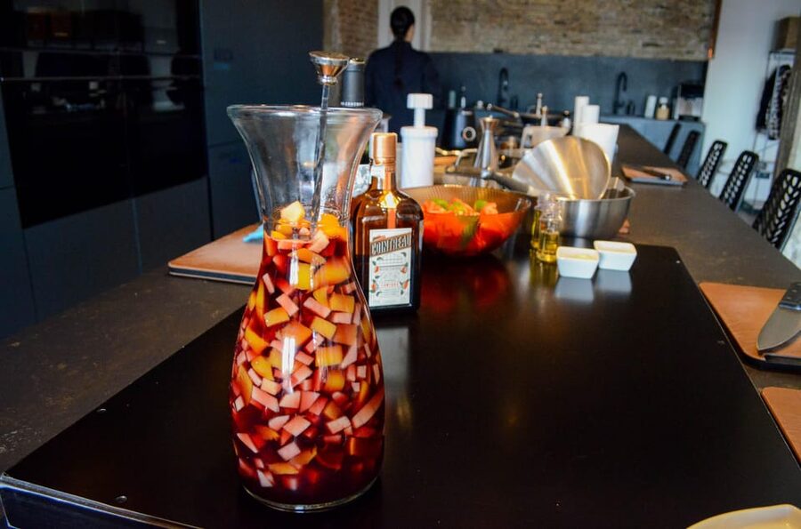 Málaga: Paella and Sangria Cooking Class with Market Visit - Quick take: five useful things to know