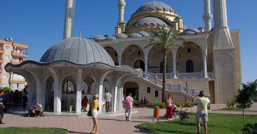 Manavgat River Cruise and Bazaar Tour w/ Lunch - At a Glance: What This Day Includes