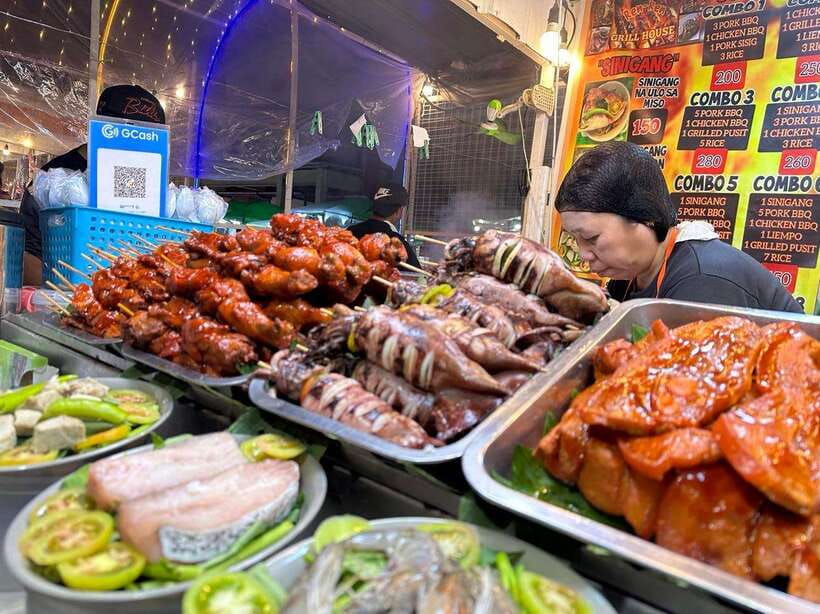 Manila Street food and Night Market Tour - Binondo Chinatown for Chinese-Filipino flavors